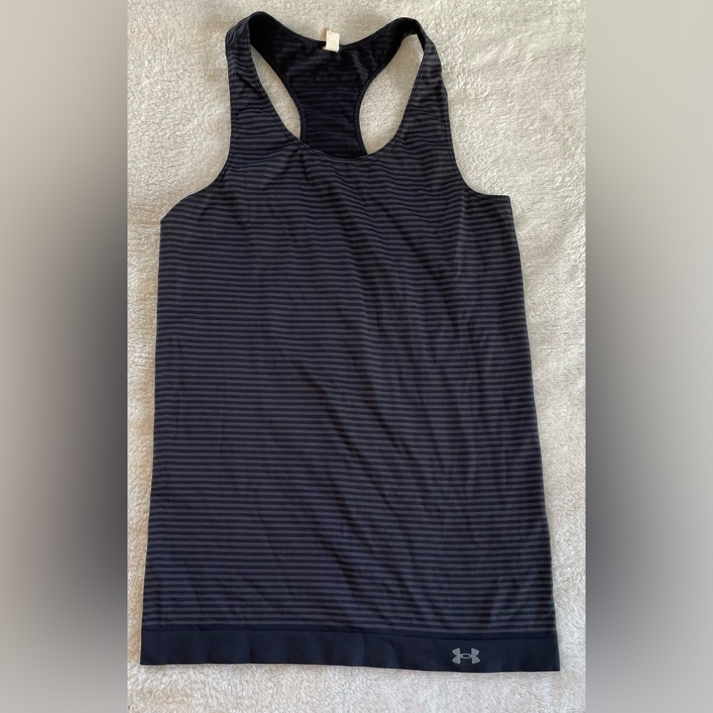 Women's HeatGear UNDER ARMOUR Gray Black Striped Racerback Tank Top size, M